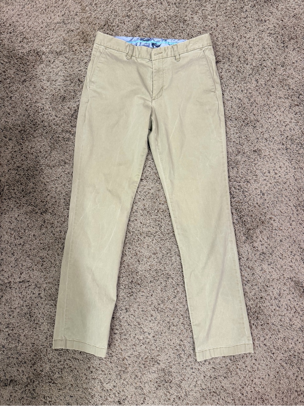Tommy Bahama Men's Light Khaki Chino Pants